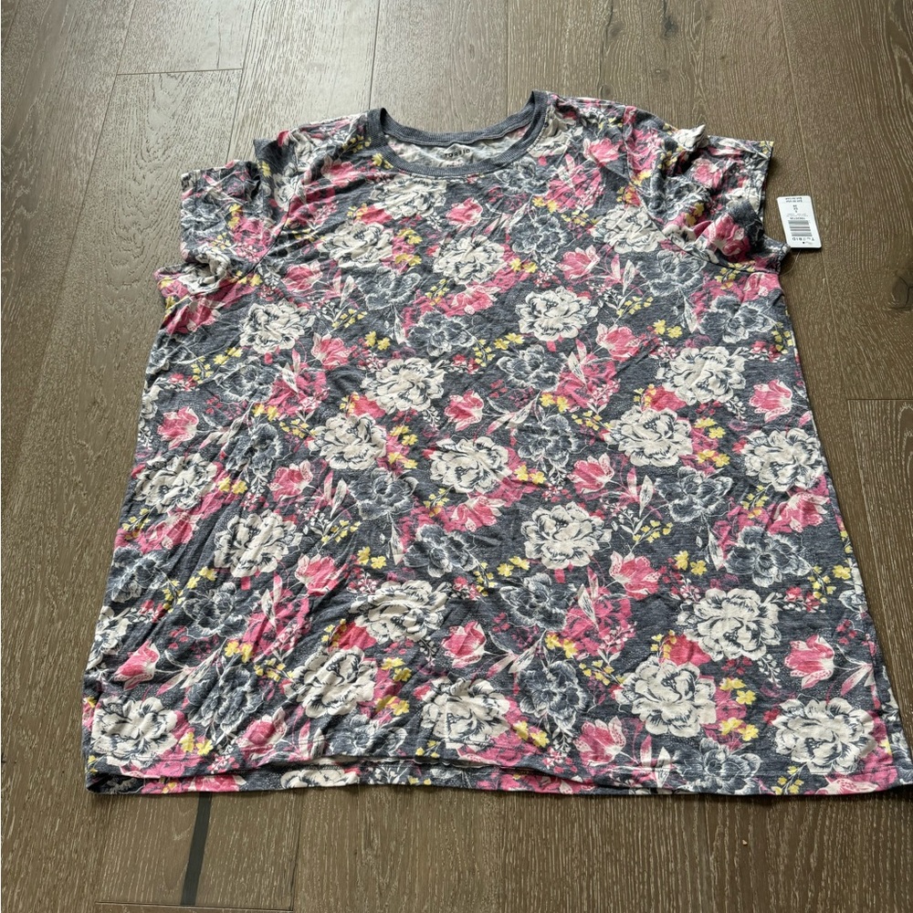 Torrid Navy floral vintage tee
